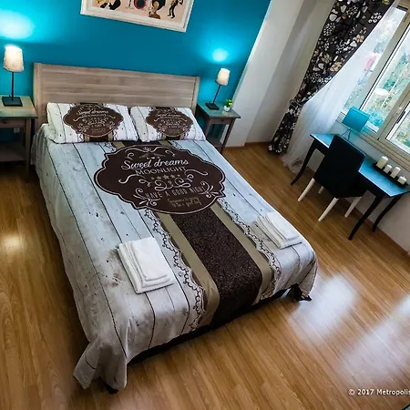 Metropolis 4*