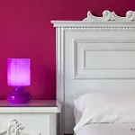 Metropolis 4*