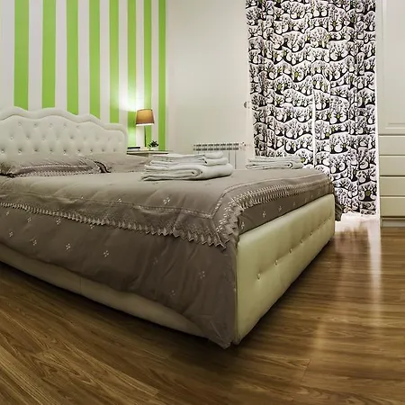 Metropolis 4*