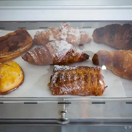 Metropolis Couette-café 4*