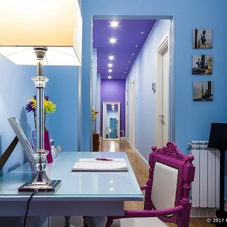 Metropolis Bed and Breakfast 4*